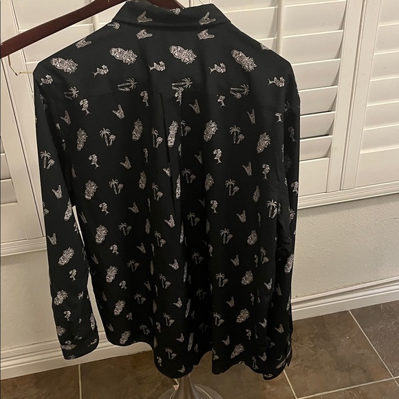 International Report Shirt with White Tropical Design - Picture 3 of 5